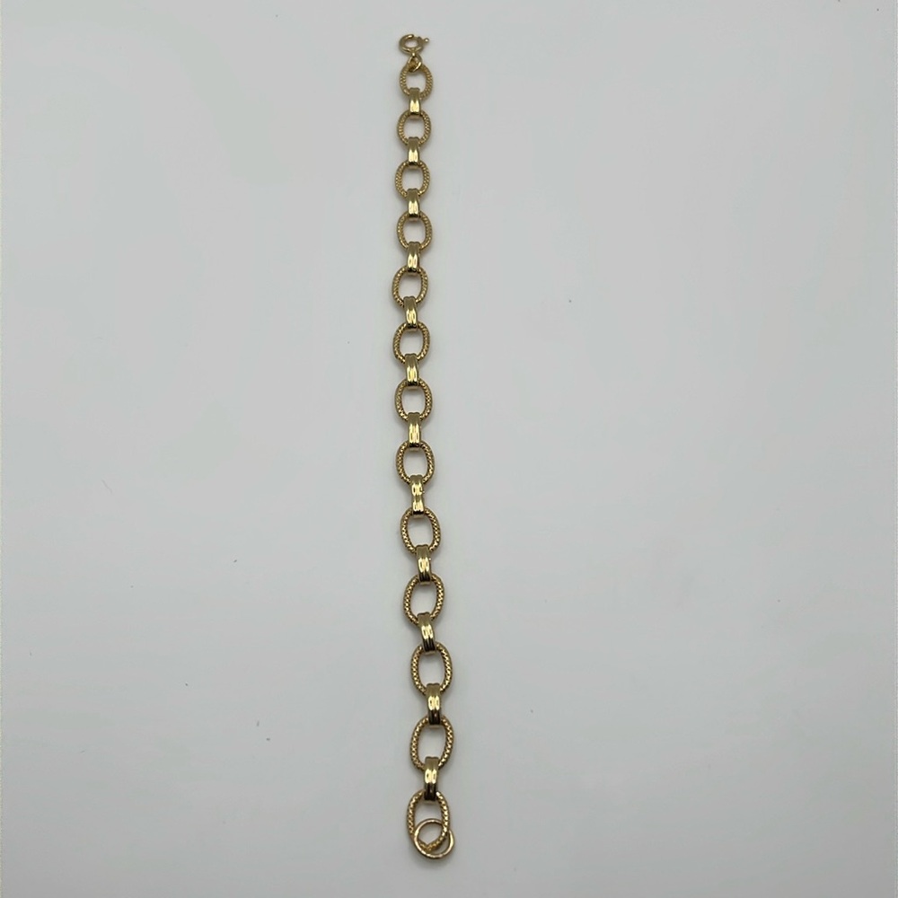 LADIES Gold plate Link Bracelet 7.25”